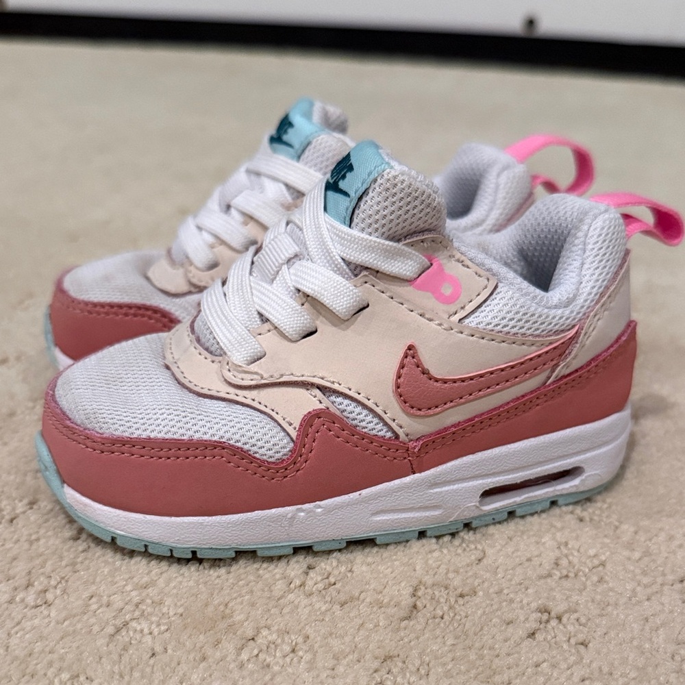 Nike Air Max Toddler Girls Sneaker Sz 6